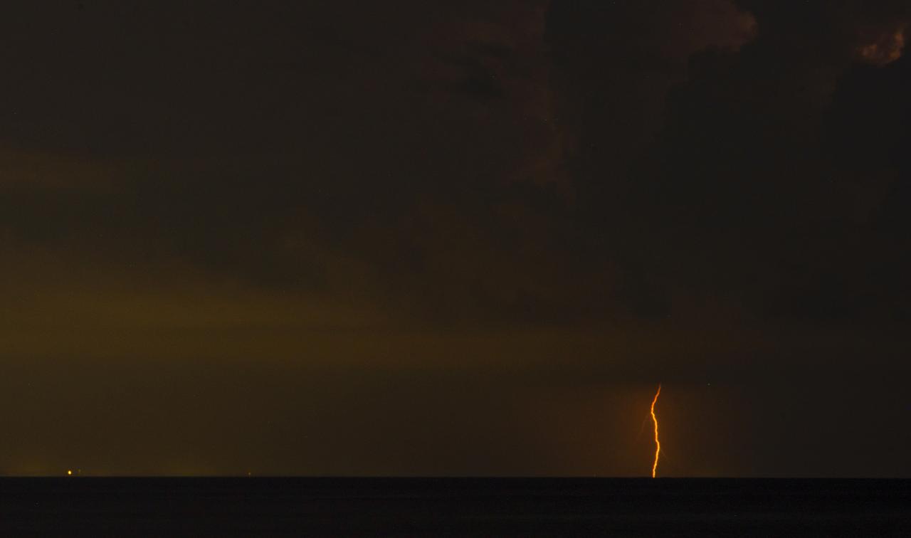 Quando il mare diventa un motore elettrico: cronaca di una tempesta estiva